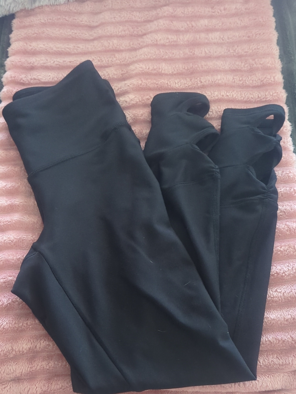 Old  Navy Powersoft Black Women's High-Rise Leggings With Cutouts
